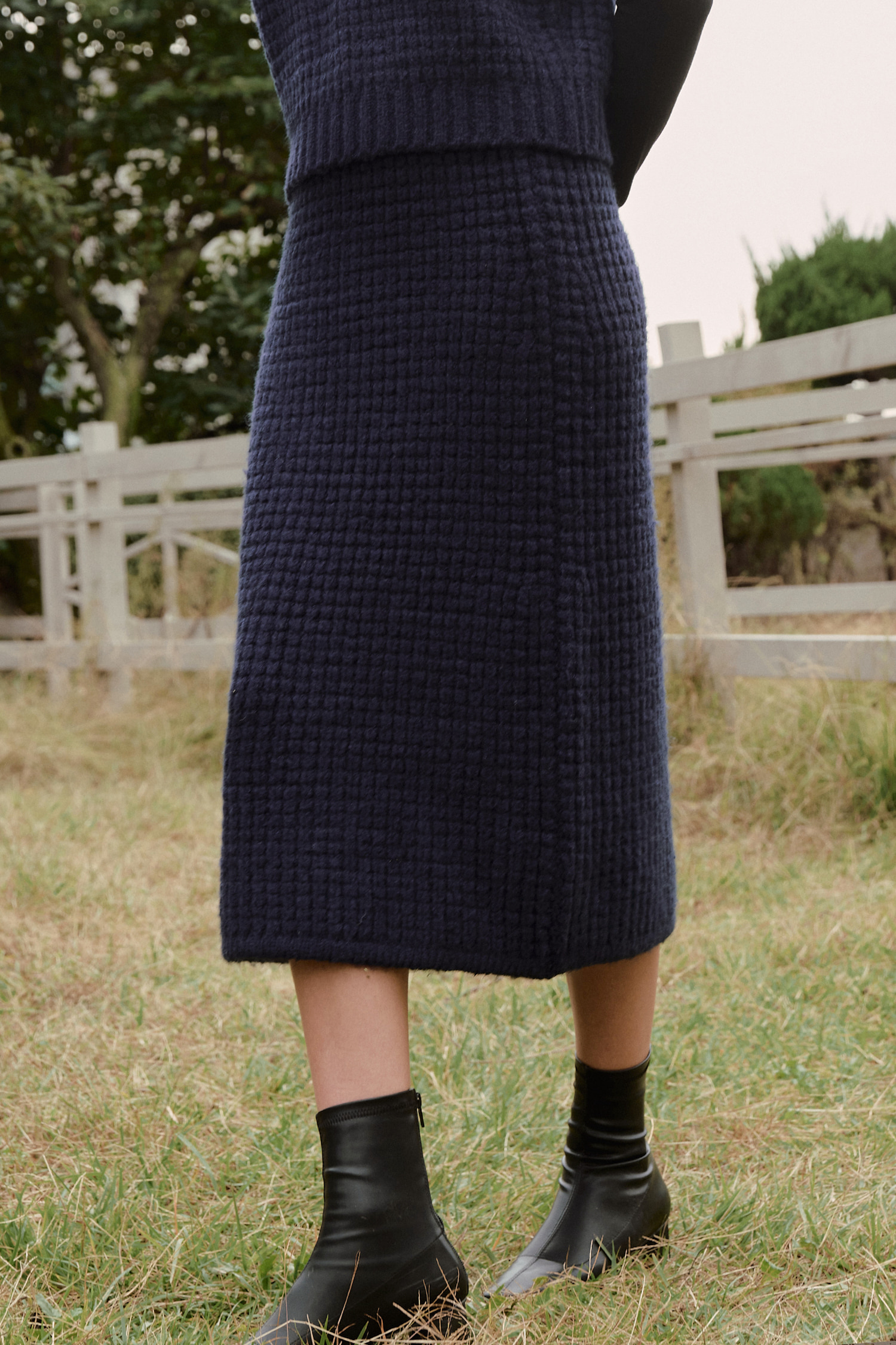 Square wale knit skirt - navy
