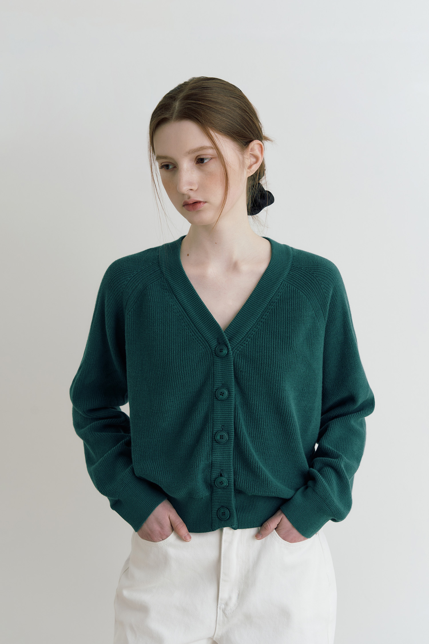 Hazzi v neck knit cardigan - green