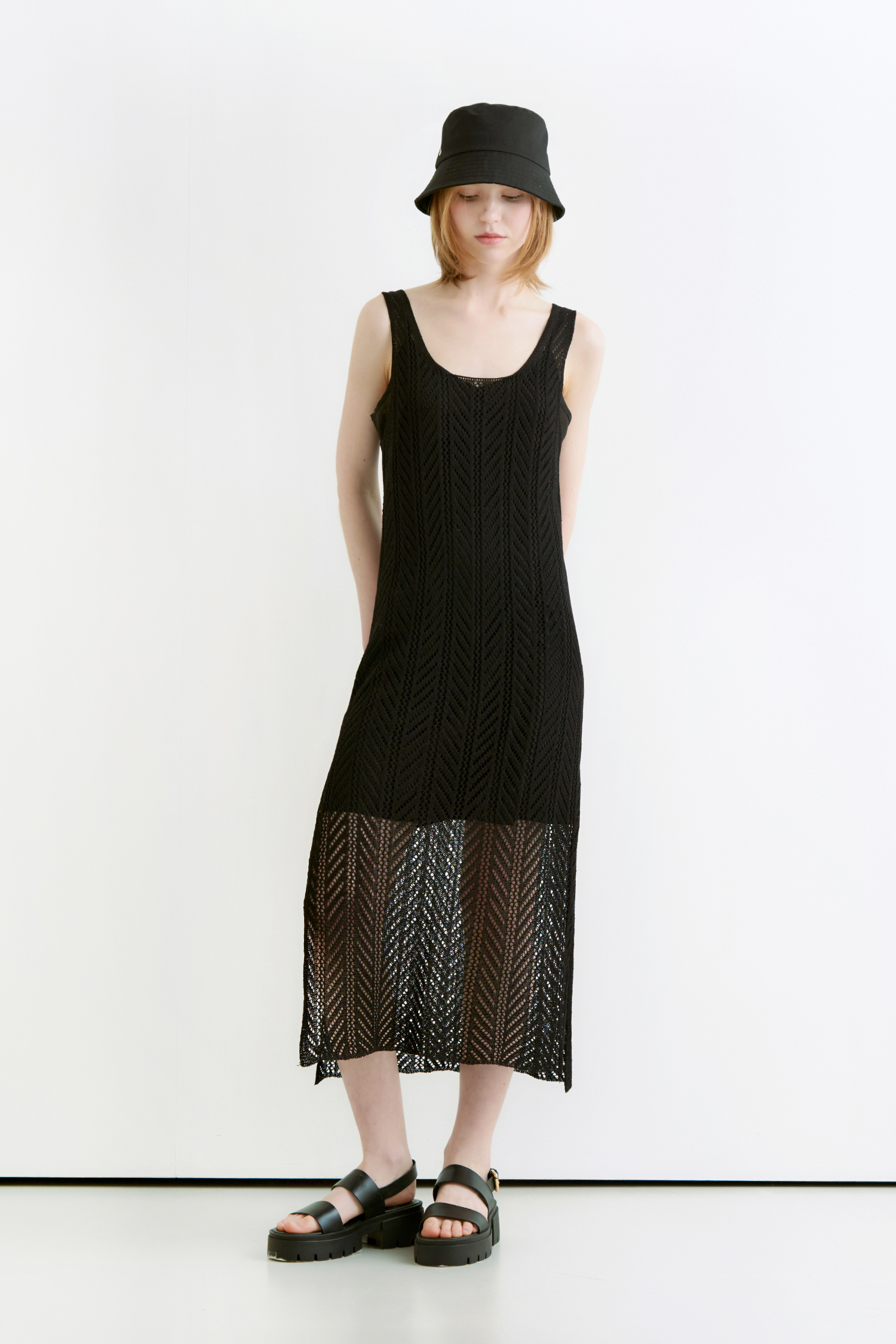 Netting pattern layered slit long dress - black